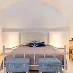 Arco Antelmy Casa de Férias *